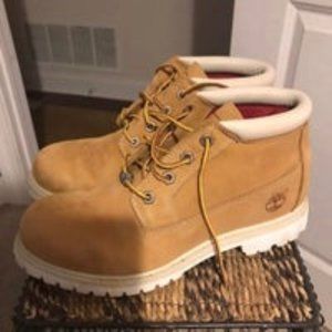 Timberland Boots Size 9 Women